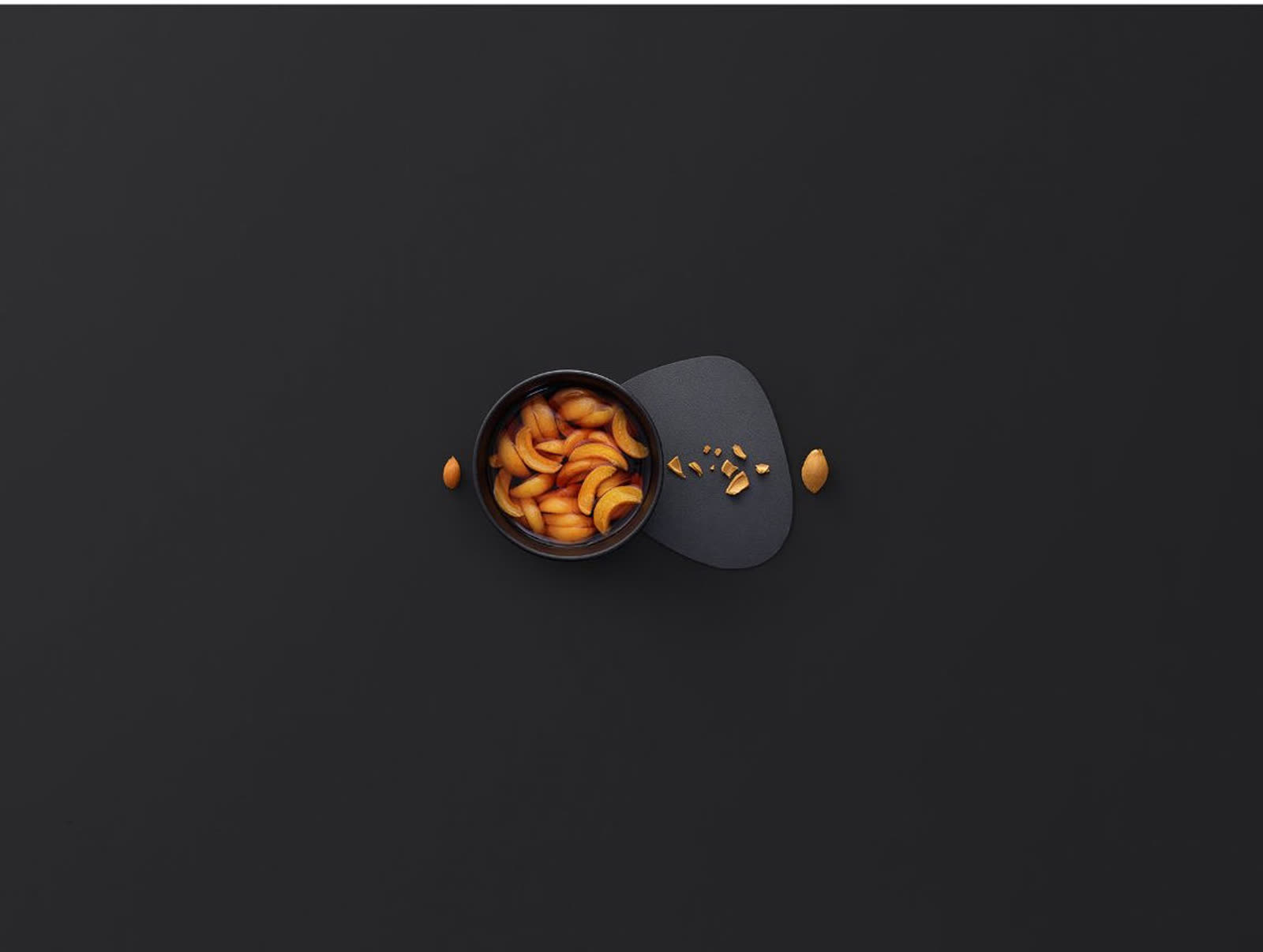 Cremesso cookbook — black backdrop with apricots